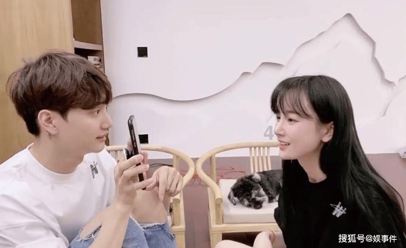 英勇骑士向前冲无敌版